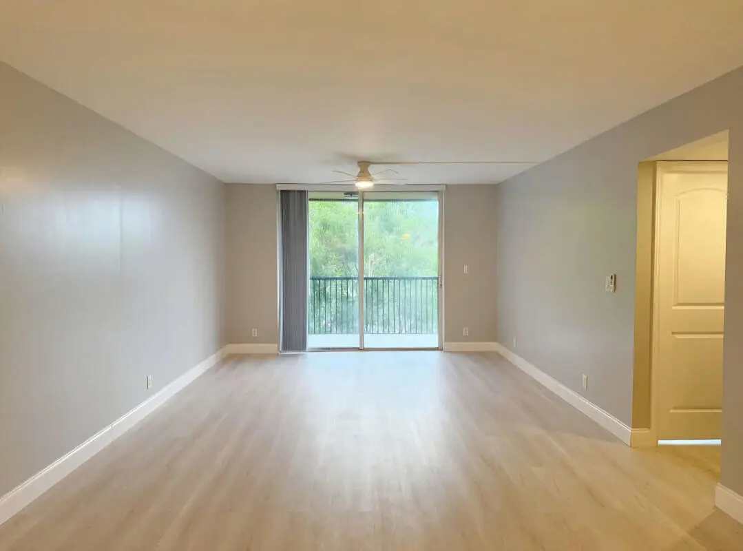 3300 W Rolling Hills Circle 410, Davie, FL – photo 4