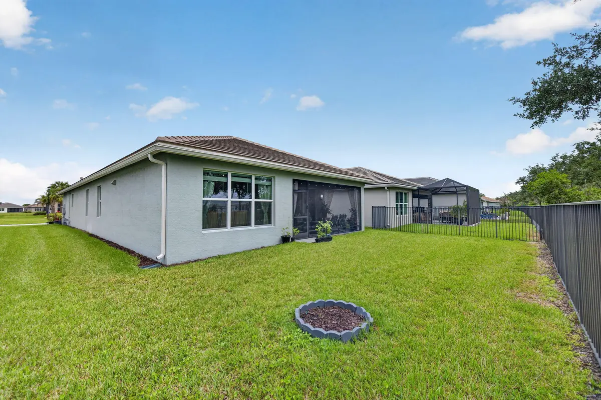 3-web-or-mls-3A5A3105 at 13444 SW River Rock Road, Port St. Lucie
