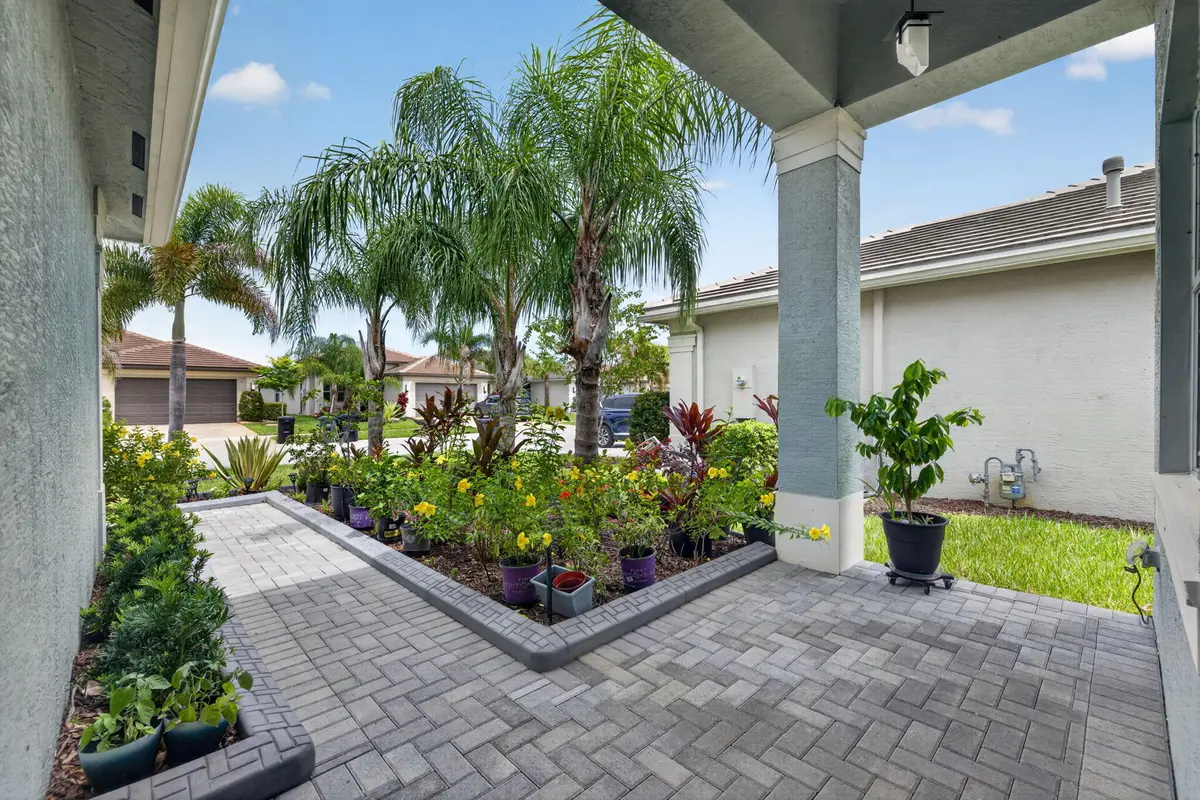 8-web-or-mls-3A5A3129 at 13444 SW River Rock Road, Port St. Lucie