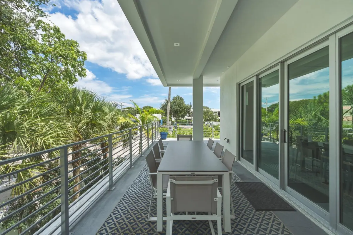 Balcony 1 at 5 SE 11th Avenue, Fort Lauderdale