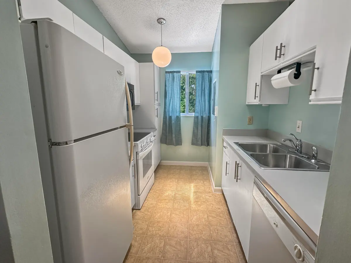 4e00ef8bb09f5d35230212b29426a79d73c3889a at 5747 Deer Run Drive 1L, Fort Pierce