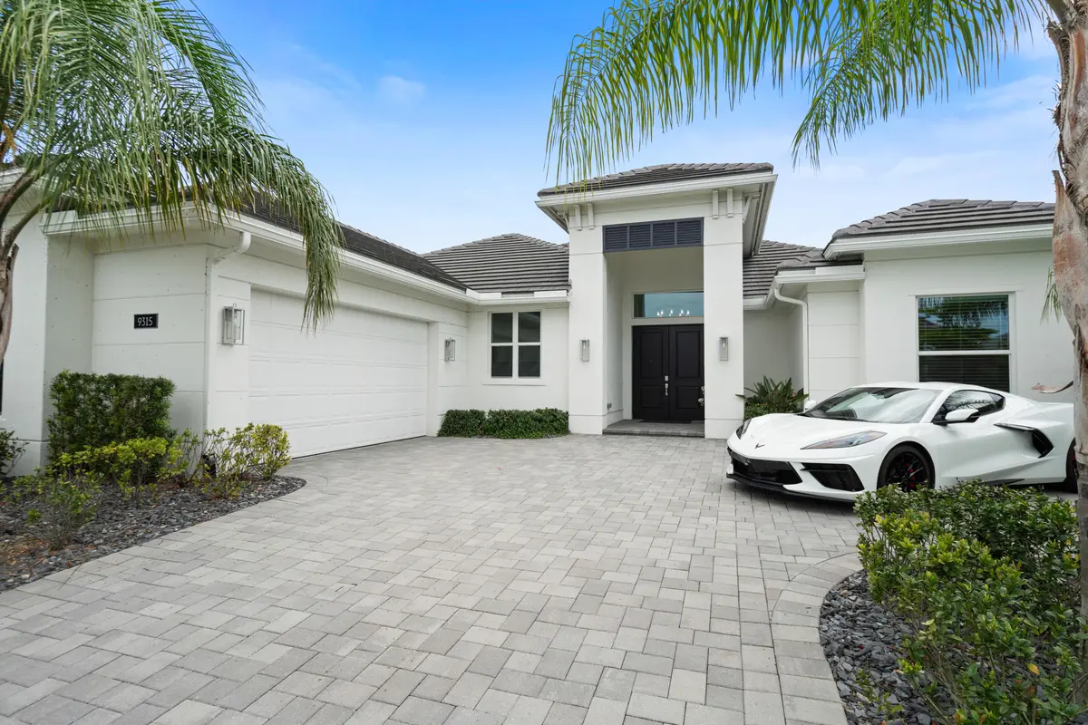 DSC00977 at 9315 SW PINNACLE Place, Port St. Lucie