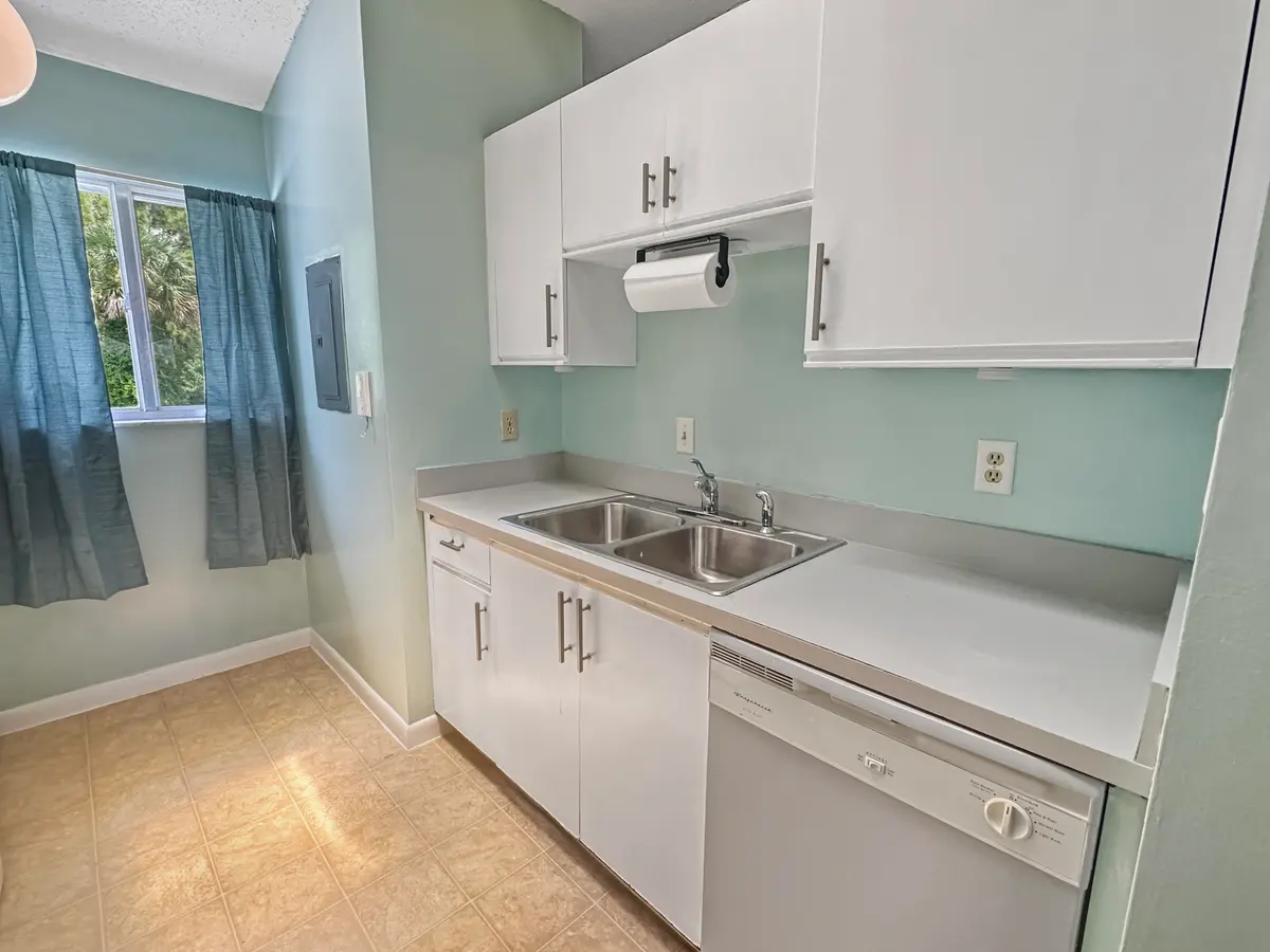 4696c4c0a15a87566e5e623b7505dad63096ab98 at 5747 Deer Run Drive 1L, Fort Pierce
