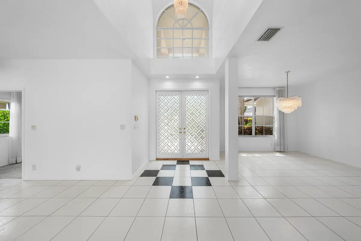 005-807CoventryStreet-BocaRaton-FL-33487 at 807 Coventry Street, Boca Raton