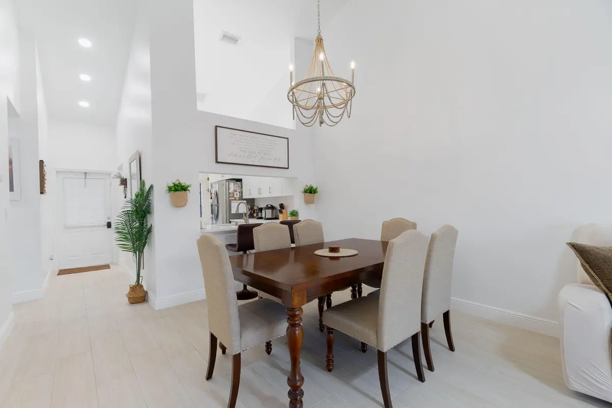 13-web-or-mls-DSC08786 at 1250 PARKSIDE GREEN Drive B, Greenacres