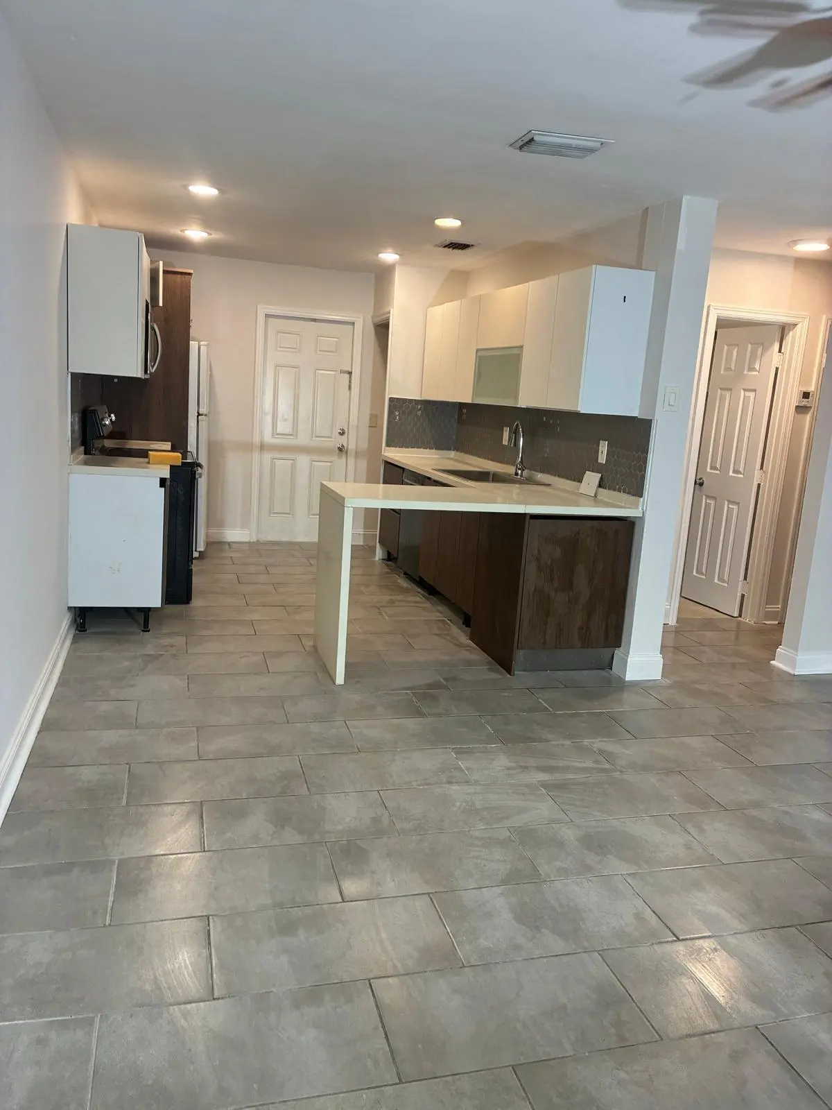 WhatsApp Image 2026-08-31 at 3.09.27 PM at 4905 N Flagler Drive 4, West Palm Beach
