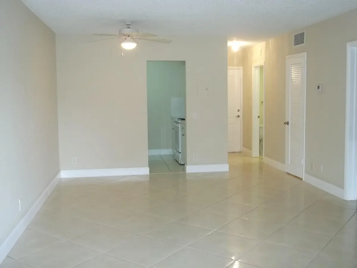 DSCF1249 at 770 SE 2ND Avenue E205, Deerfield Beach