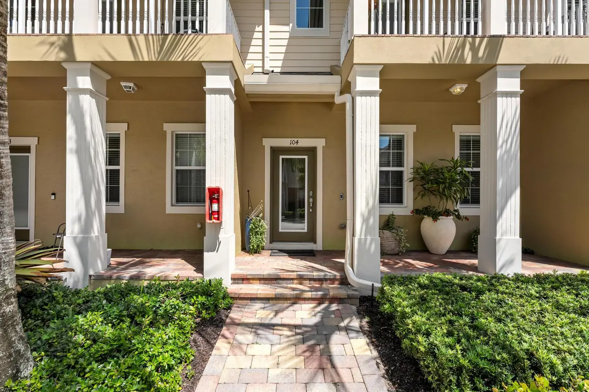 119 Black Ironwood at 119 BLACK IRONWOOD Road 104, Jupiter