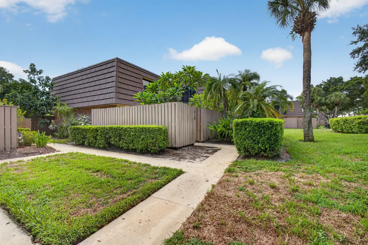 1-web-or-mls-5D1A1774 at 518 5th Court, Palm Beach Gardens