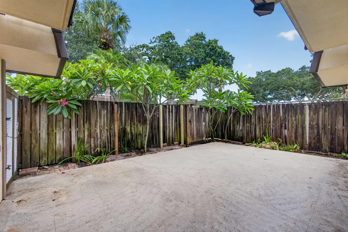 8-web-or-mls-5D1A1808 at 518 5th Court, Palm Beach Gardens