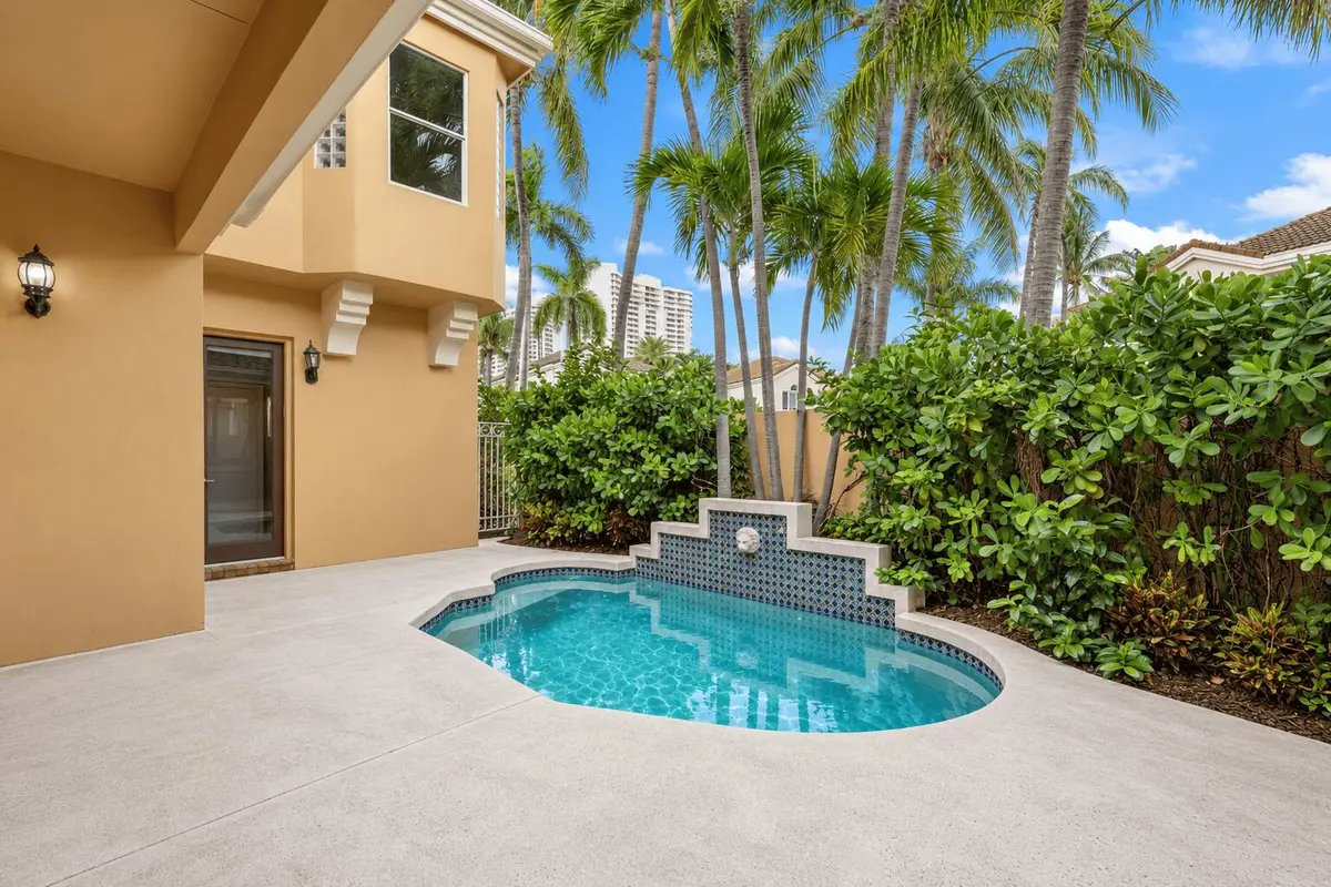 Pool Home 1 at 3728 NE 208TH Terrace, Aventura