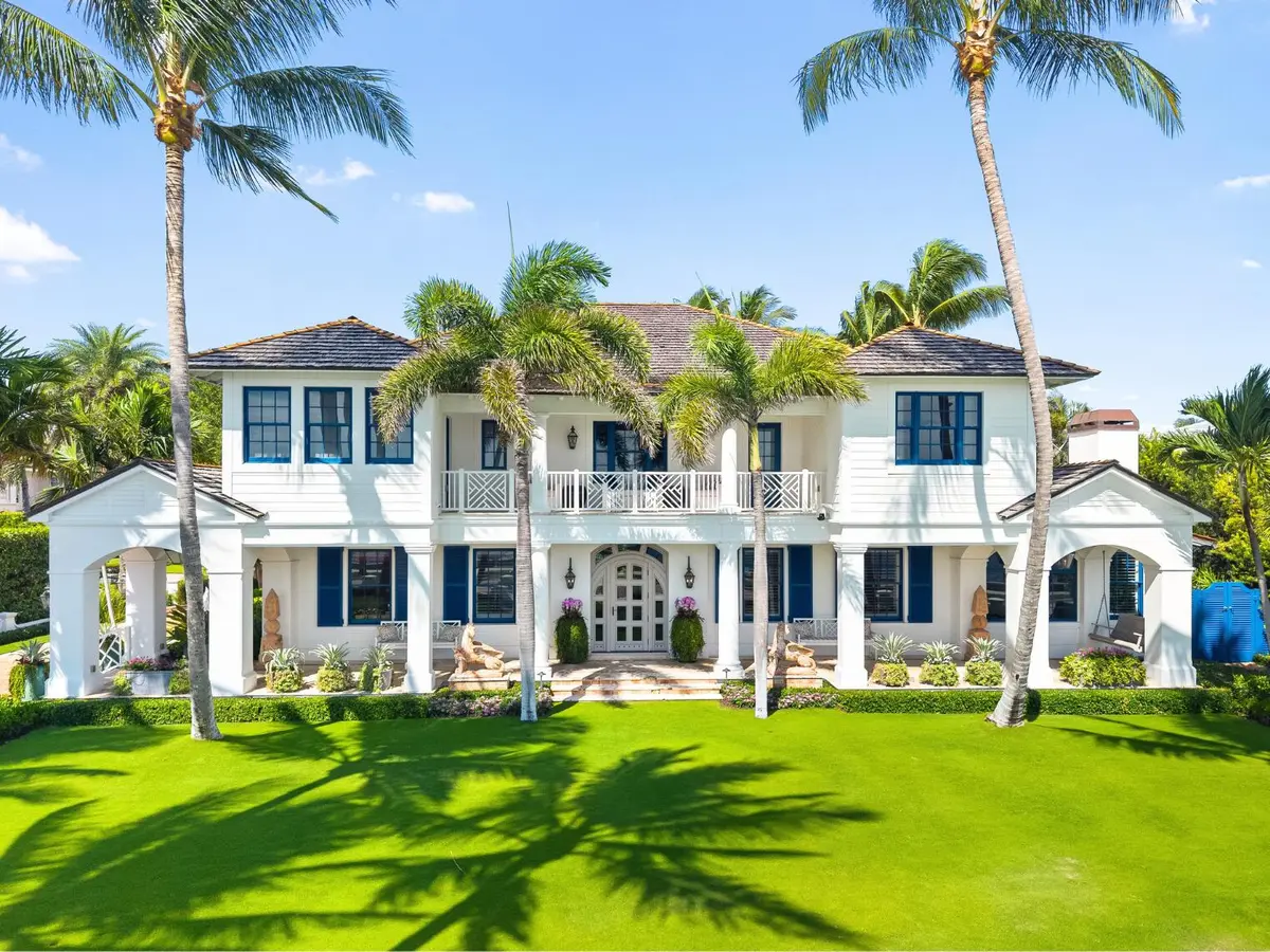 Front of House at 101 Palmetto Lane, West Palm Beach