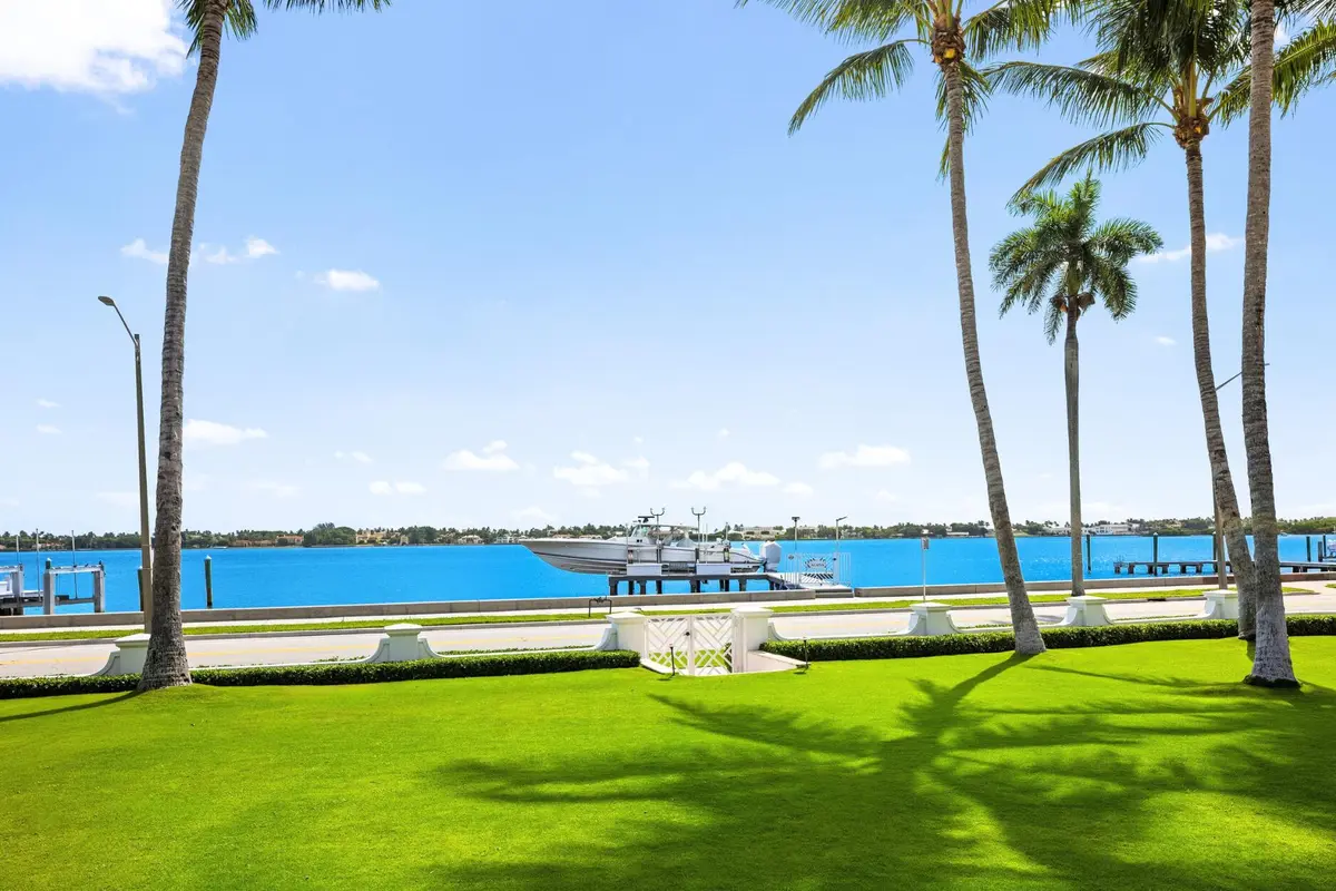 Front Lawn to Waterfront at 101 Palmetto Lane, West Palm Beach