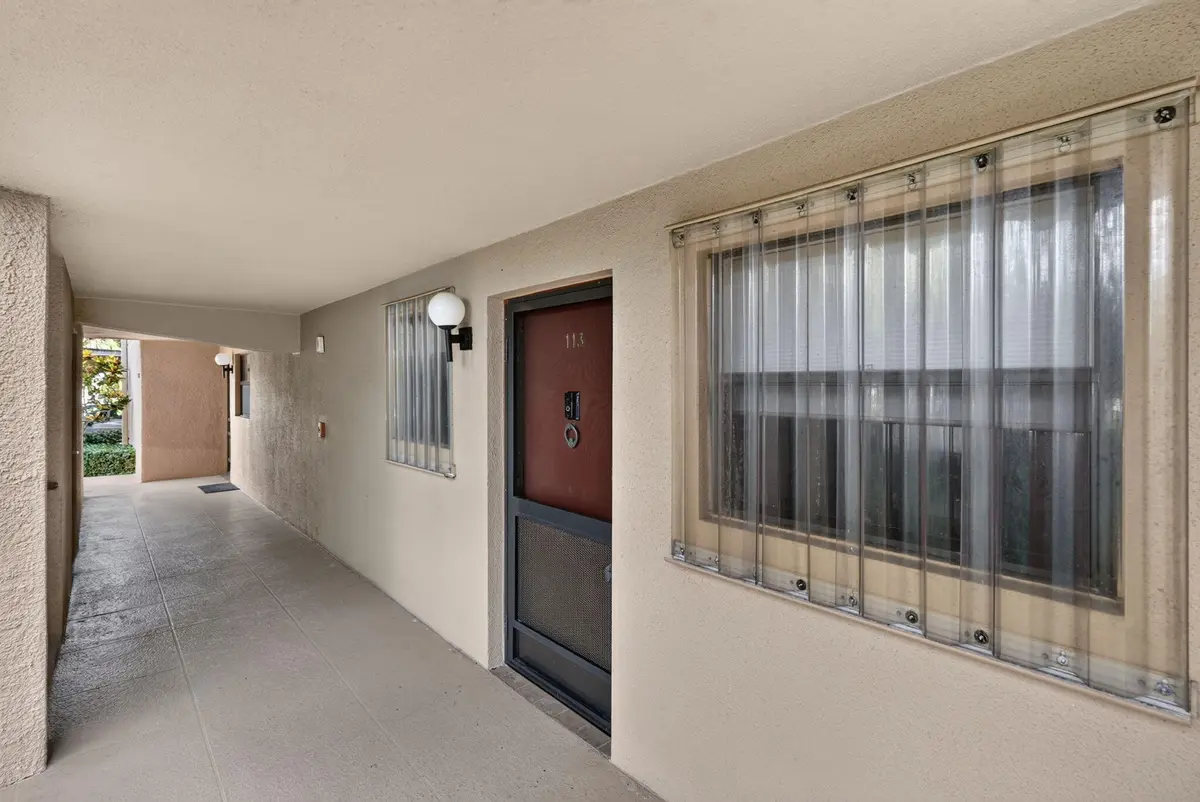 main door at 1030 US-1 113, North Palm Beach