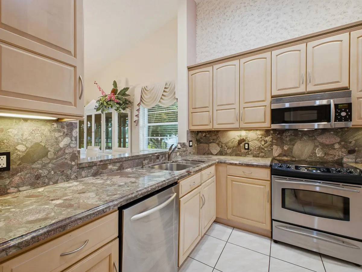 Kitchen at 7881 WHISPERING PALMS Drive 202, Boynton Beach