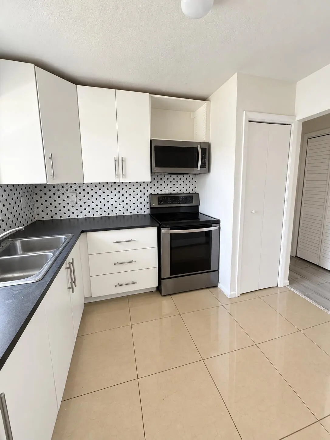 Kithcen at 3100 Coral Springs Drive 2A, Coral Springs