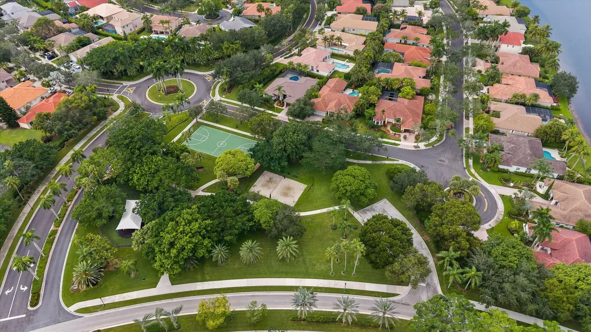 61-2647 Edgewater Dr, Weston-18 at 2647 EDGEWATER Drive, Weston