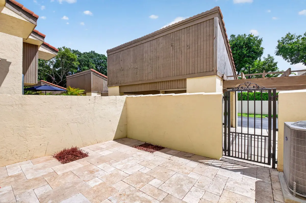 3-web-or-mls-DSC_2513 at 1330 NW 13TH Street 16, Boca Raton