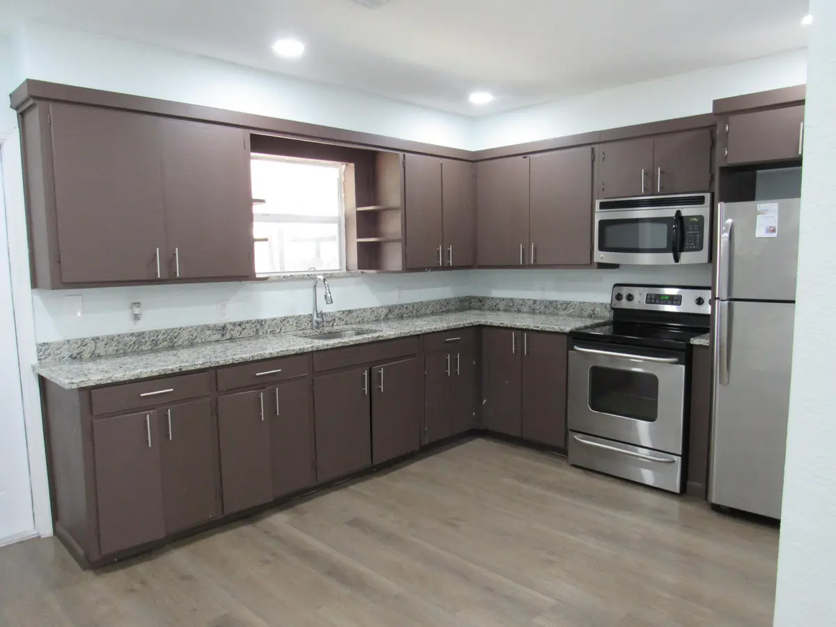 Kitchen at 1011 N D Street 1, Lake Worth Beach