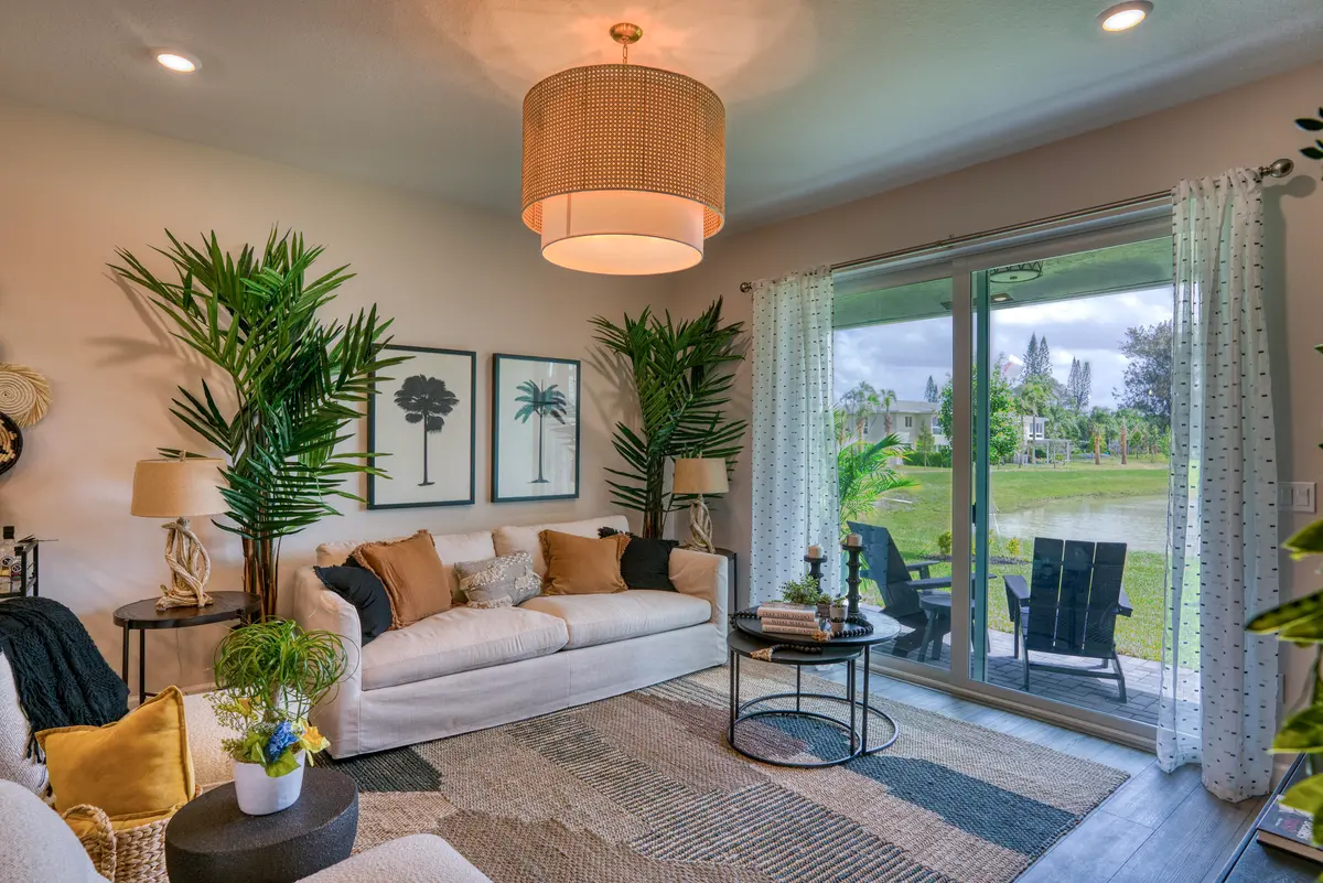 PBH_DelrayTrails_Hibiscus_Pic_Living_1of at 5828 SHINING SEA Court, Delray Beach