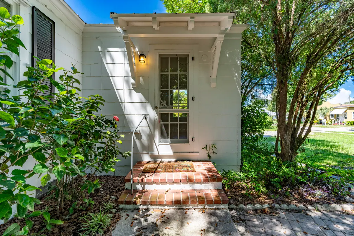 iPixx_00_4 at 1837 22nd Avenue UNIT A, Vero Beach
