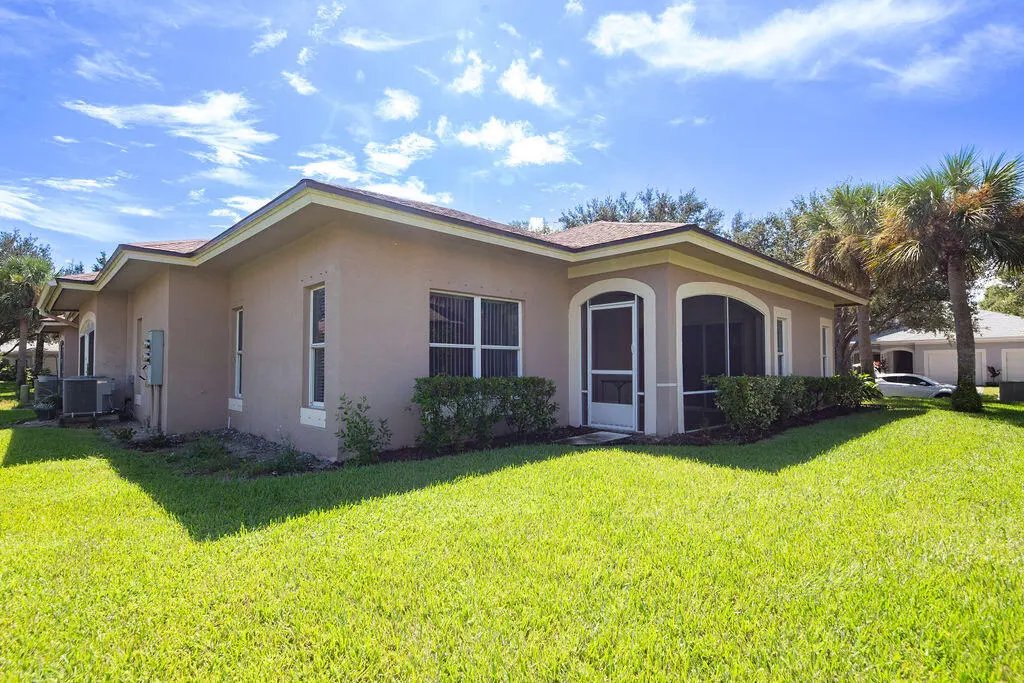 Image3 at 1864 S Dovetail Drive A1, Fort Pierce
