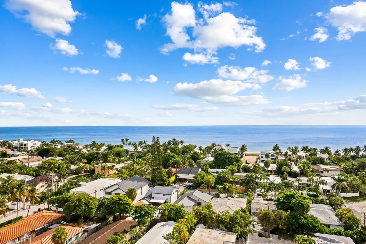 Photo 5 at 2841 N Ocean Boulevard 1508, Fort Lauderdale
