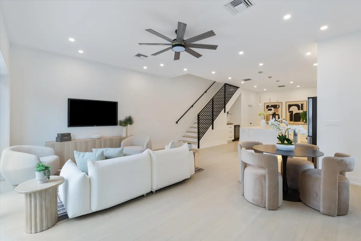 19-509 SW 11th Street Ft. Lauderdale, FL at 507 SW 11th Street, Fort Lauderdale