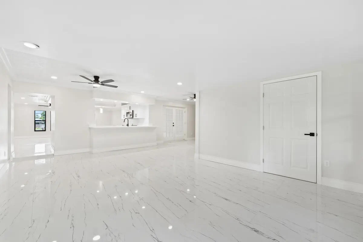 4800 MYRTLE Drive, Fort Pierce, FL – photo 7