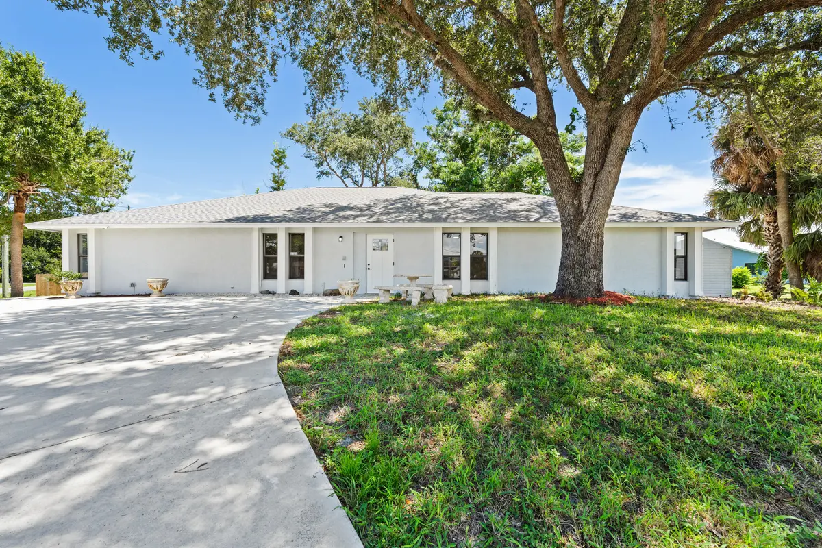 4800 MYRTLE Drive, Fort Pierce, FL – photo 2