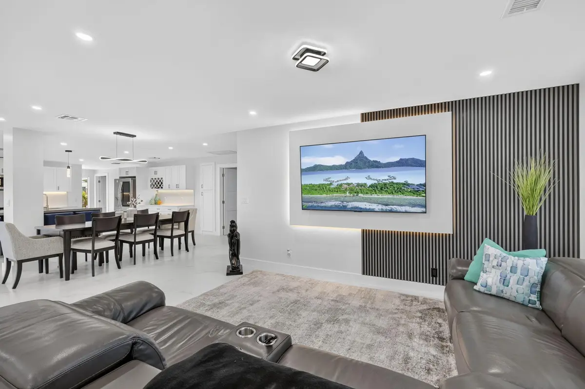 16-web-or-mls-BS1A1631 at 1390 PINE VALLEY Drive, Wellington