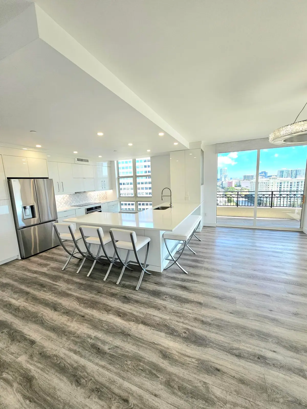 Living/Kitchen at 550 OKEECHOBEE Boulevard 1402, West Palm Beach