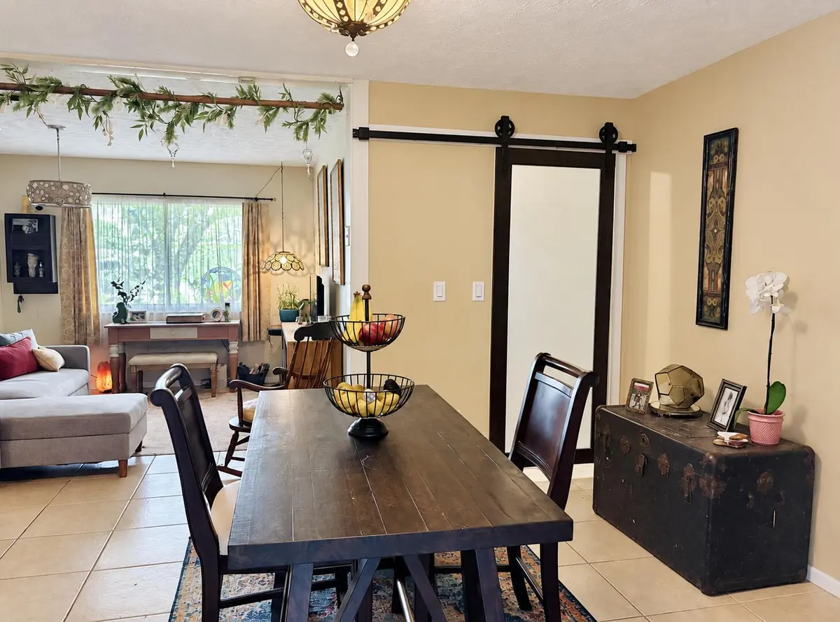 Dining area at 4702 Myrtle Drive, Fort Pierce