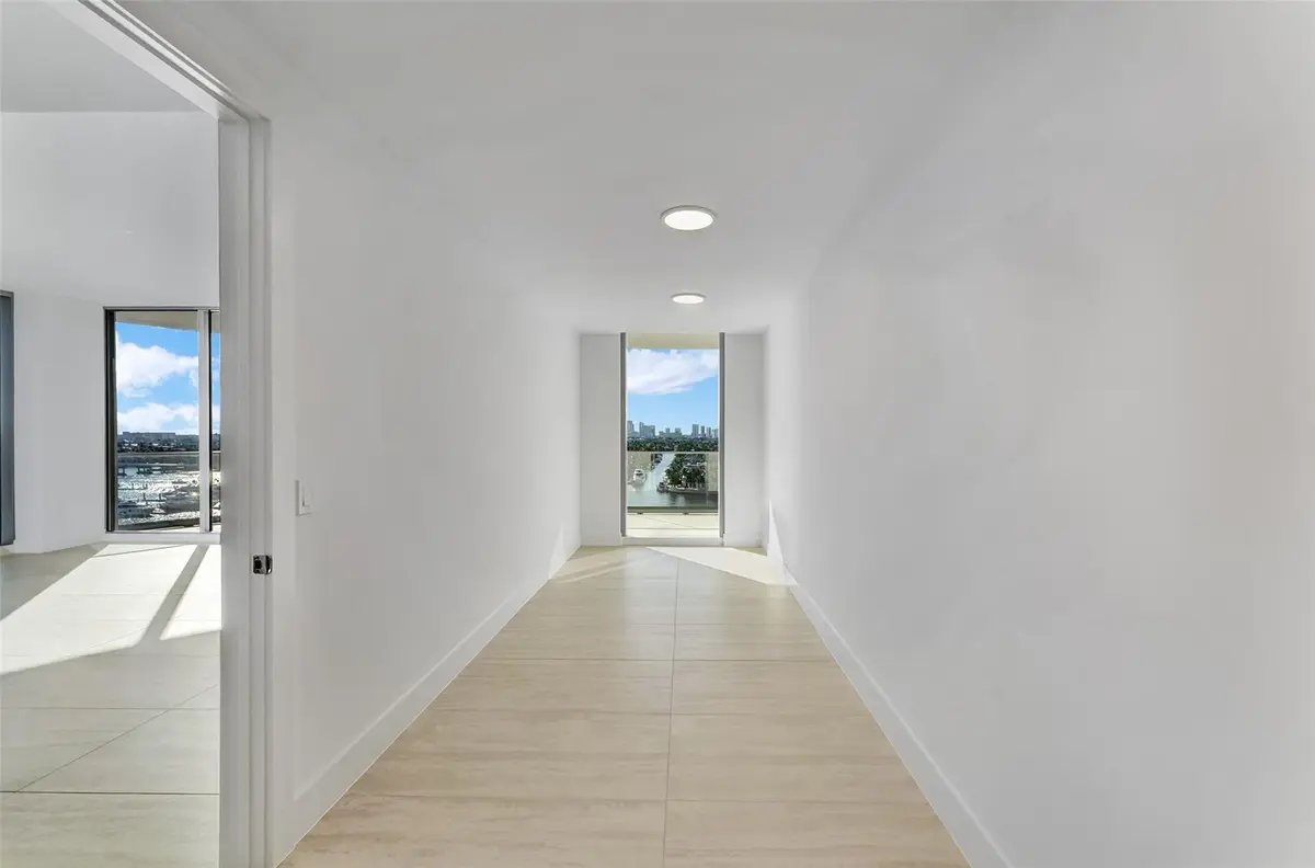 Photo 56 at 153 N SEABREEZE Boulevard 902-S, Fort Lauderdale