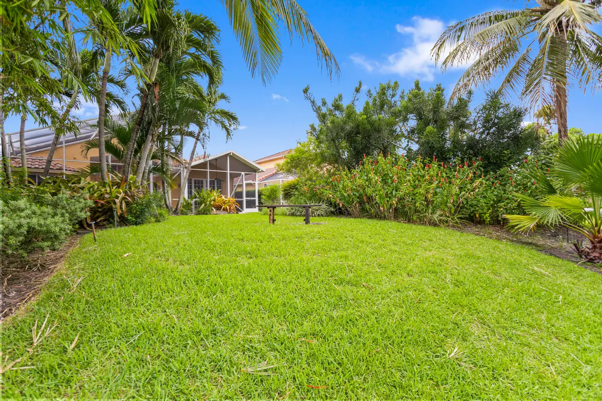 585A9540 at 3254 NW 22ND Avenue, Oakland Park