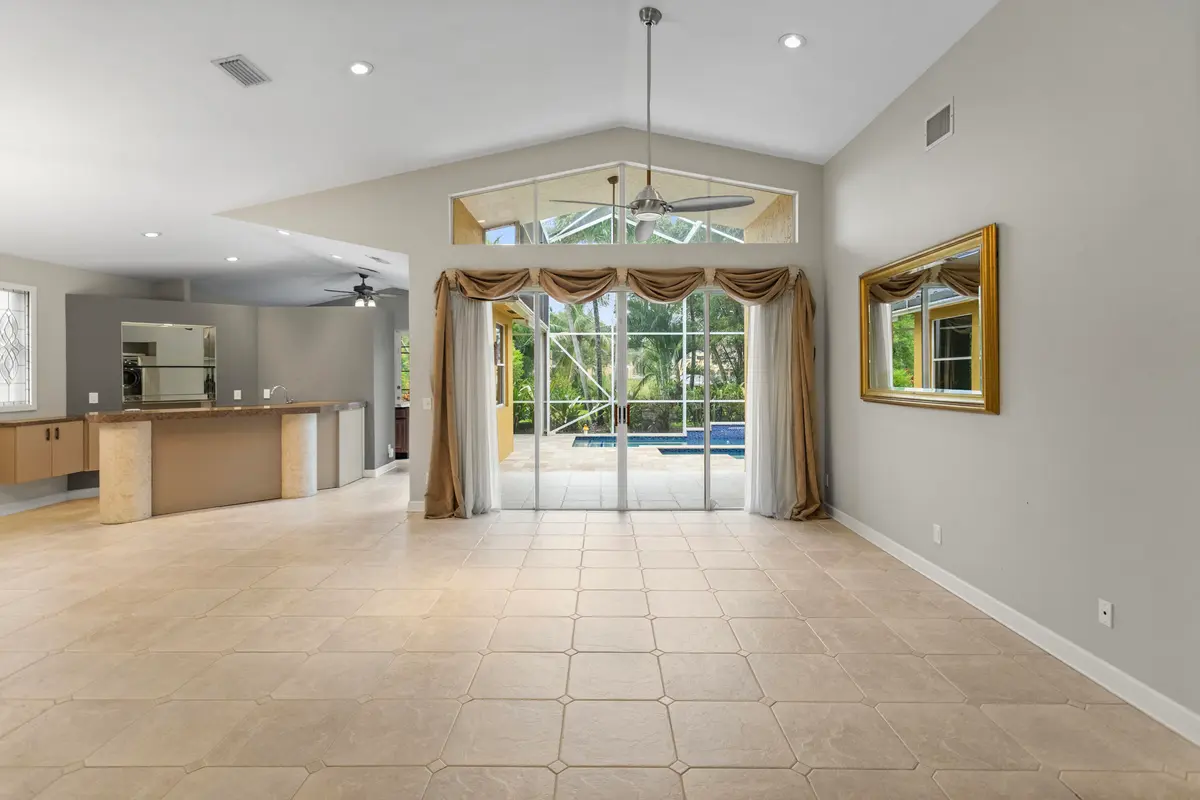 585A9424 at 3254 NW 22ND Avenue, Oakland Park
