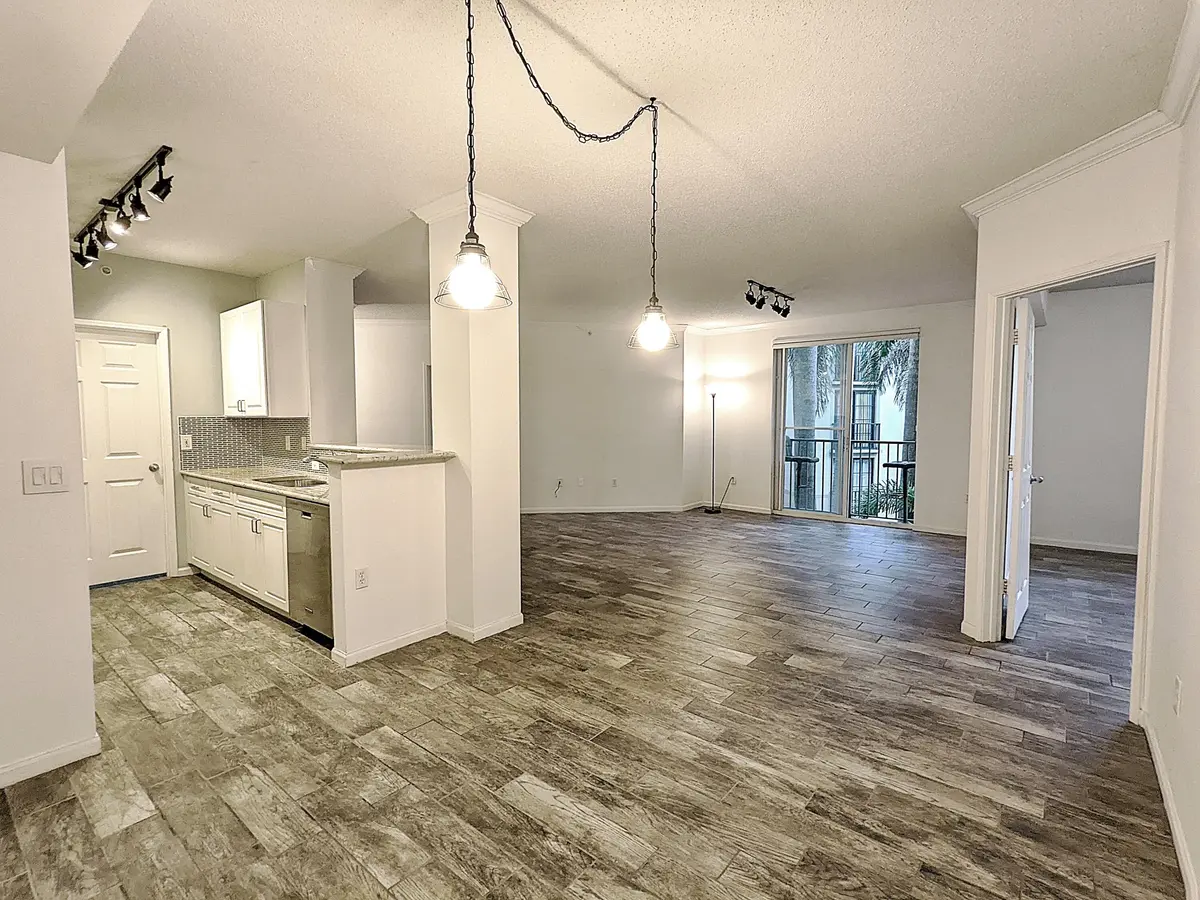 9 Dinning Living Emplty (1) at 630 S SAPODILLA Avenue 308, West Palm Beach