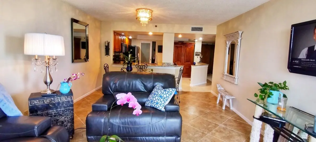 BBB74FAA-B457-4EB7-B7EB-FE50F450BCB0 at 2800 N HIGHWAY A1A 806, Fort Pierce