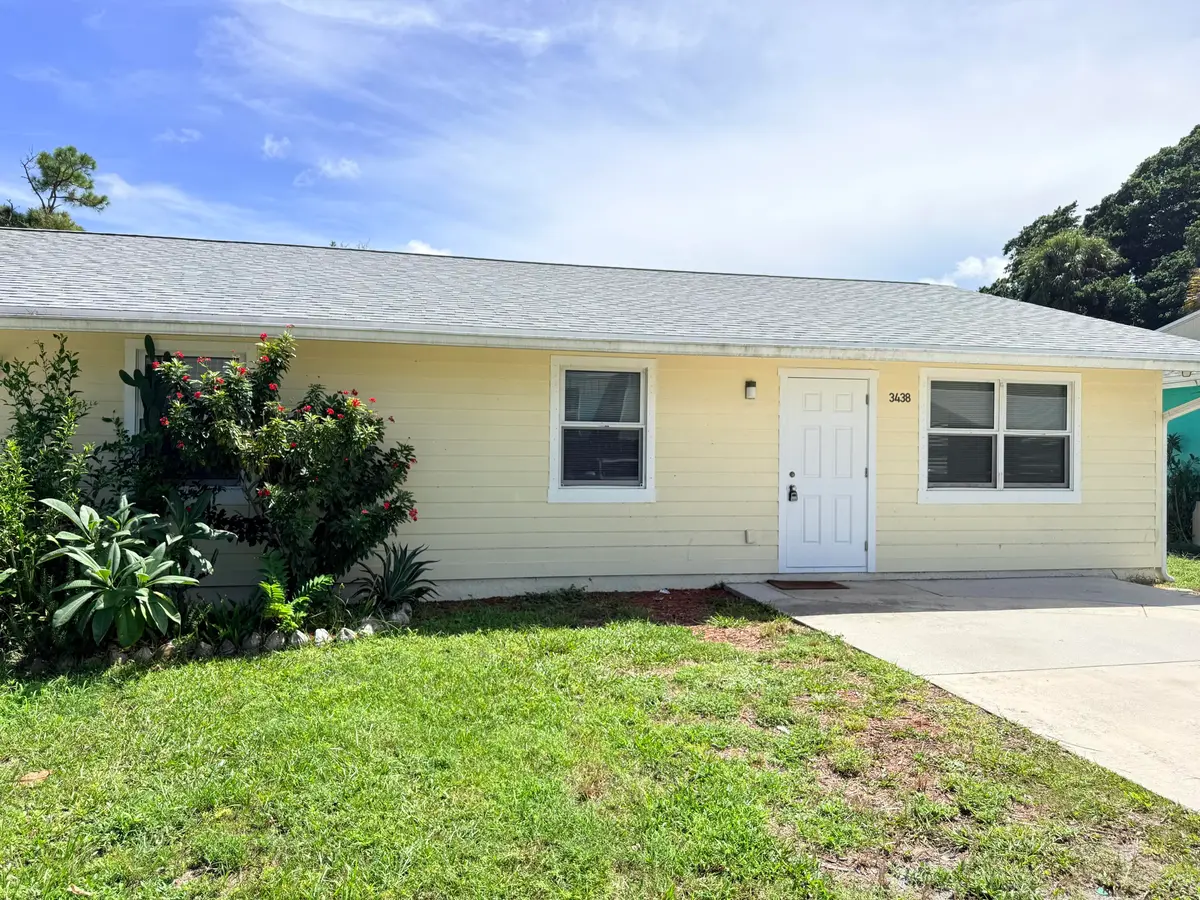Front Photo at 3438 SE IRIS Street, Stuart