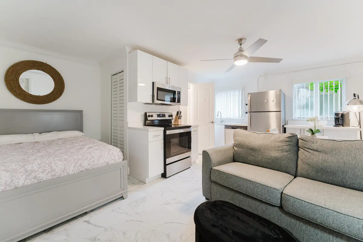 Unit7-1 at 201 S Ocean Boulevard, Boca Raton