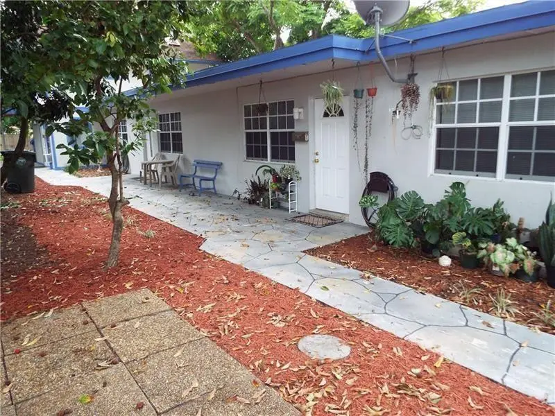 GetMedia (2) at 898 NE 39TH Street 2, Oakland Park