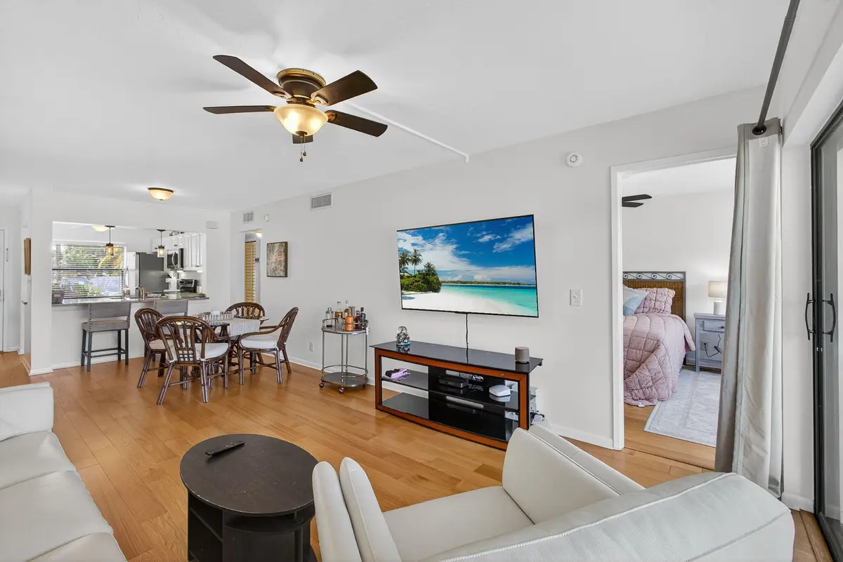 20-web-or-mls-029_5D1A1040 at 12790 Briarlake Drive 103, Palm Beach Gardens
