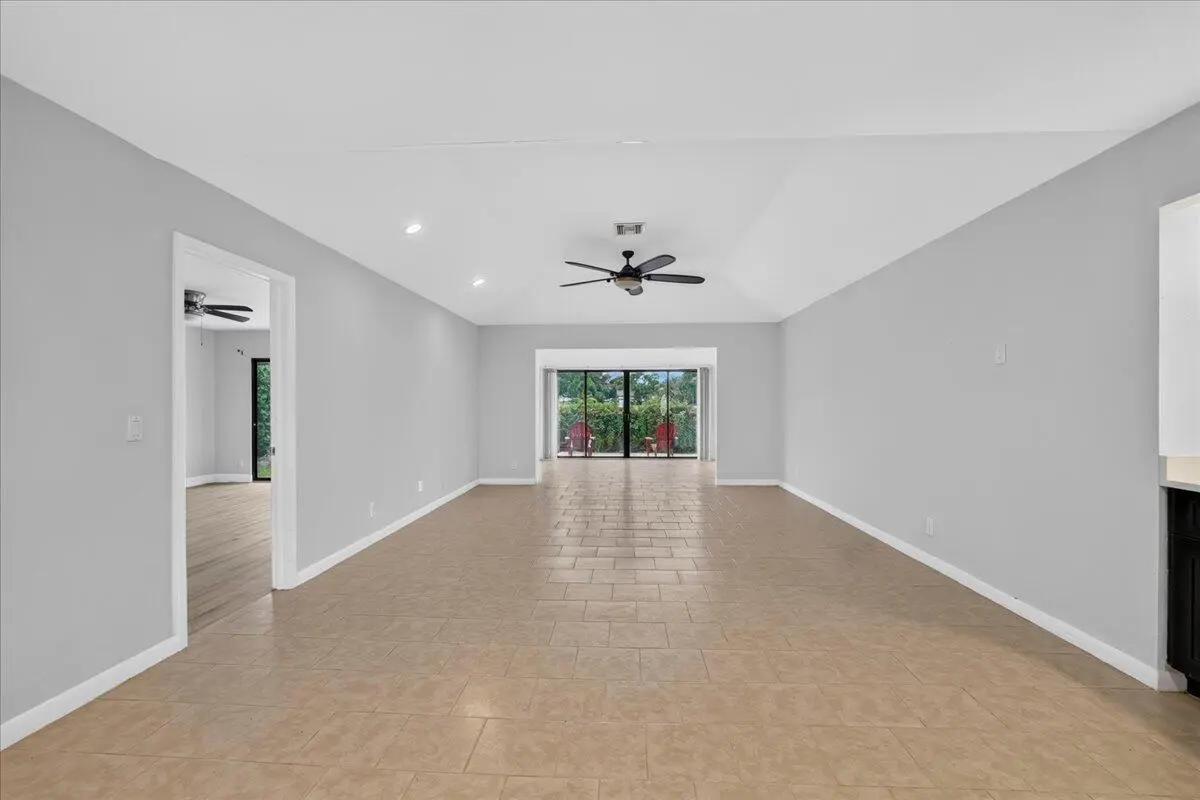 04-8I8A3938 at 13867 EASTPOINTE Way, Palm Beach Gardens