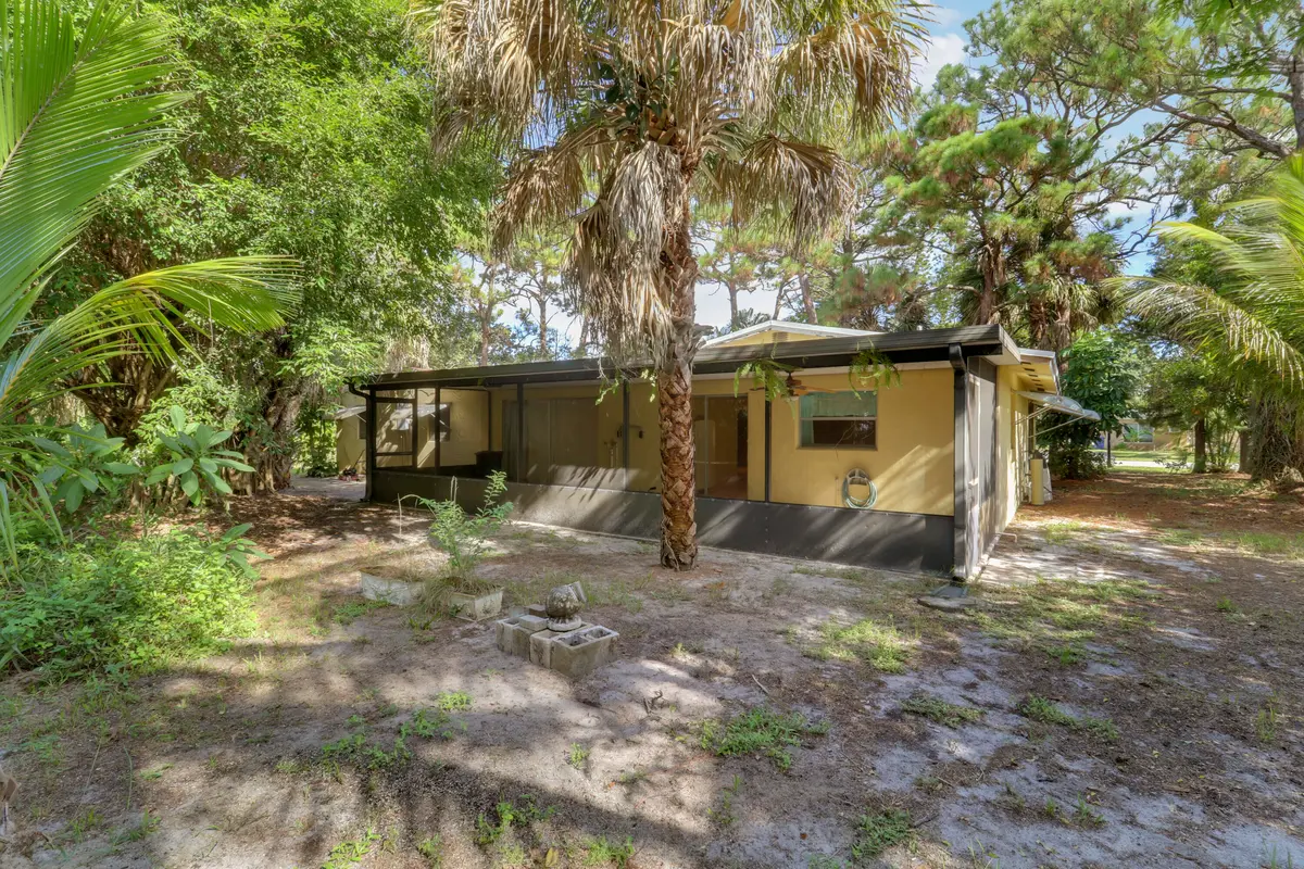 142 2nd Street at 142 2ND Street, Jupiter