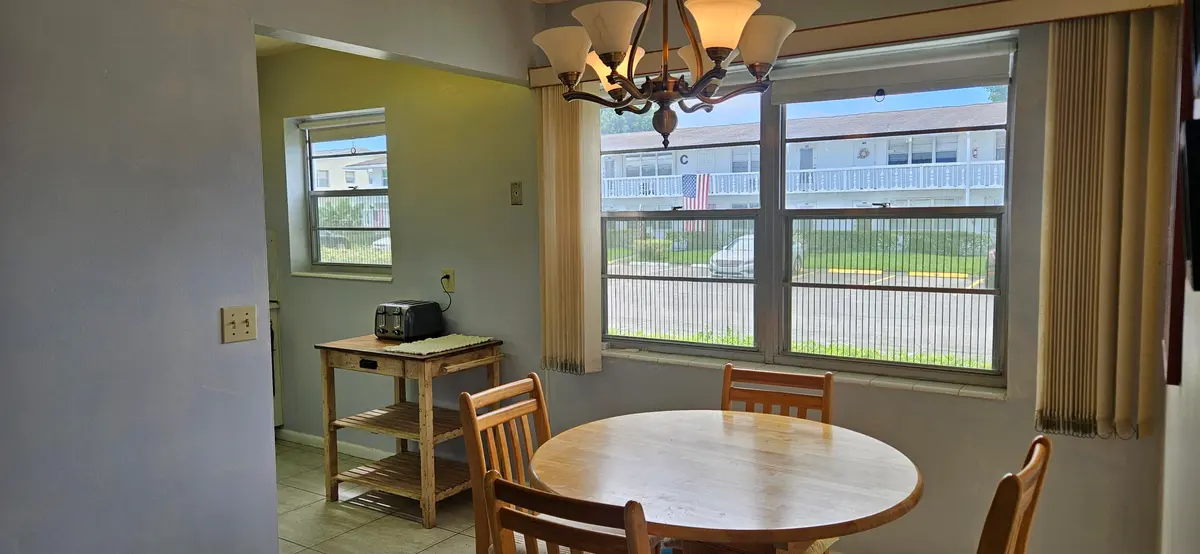 Dining Area at 125 Northampton G, West Palm Beach