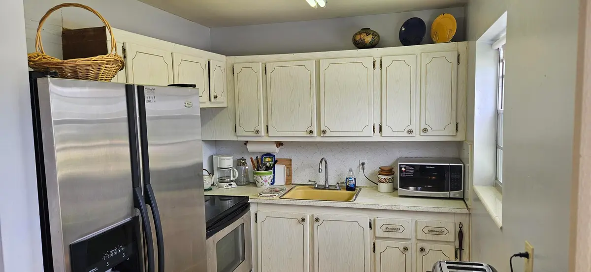 Kitchen at 125 Northampton G, West Palm Beach