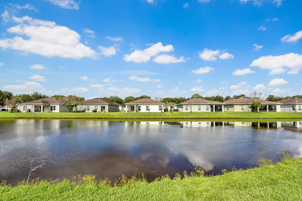 37_Image_38_mls at 5255 Oakland Lake Circle, Fort Pierce