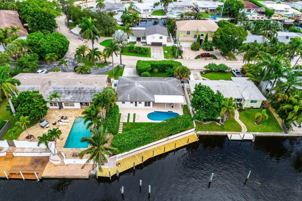 aerial at 638 Shore Drive, Boynton Beach