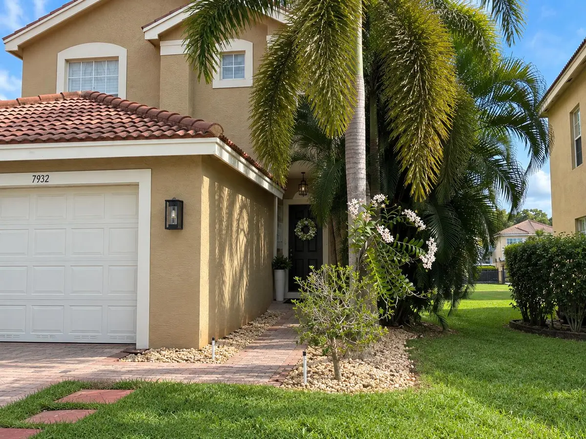 front of house 2 at 7932 PICKLEWOOD PARK Drive, Boynton Beach