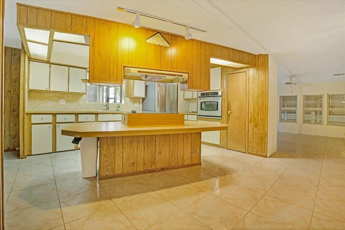 37-DSC09770 at 109 NW 51ST Street, Deerfield Beach